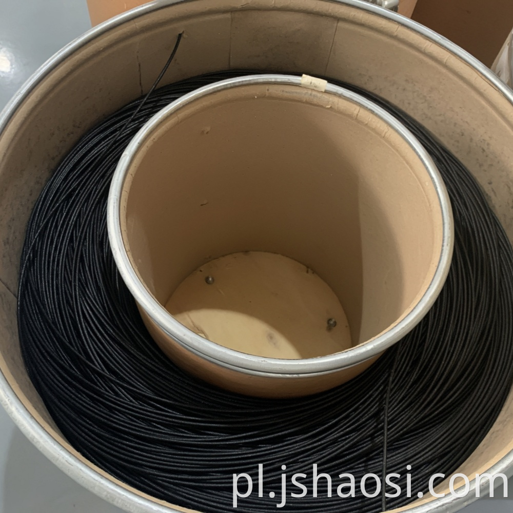 Silicone-braided wire black